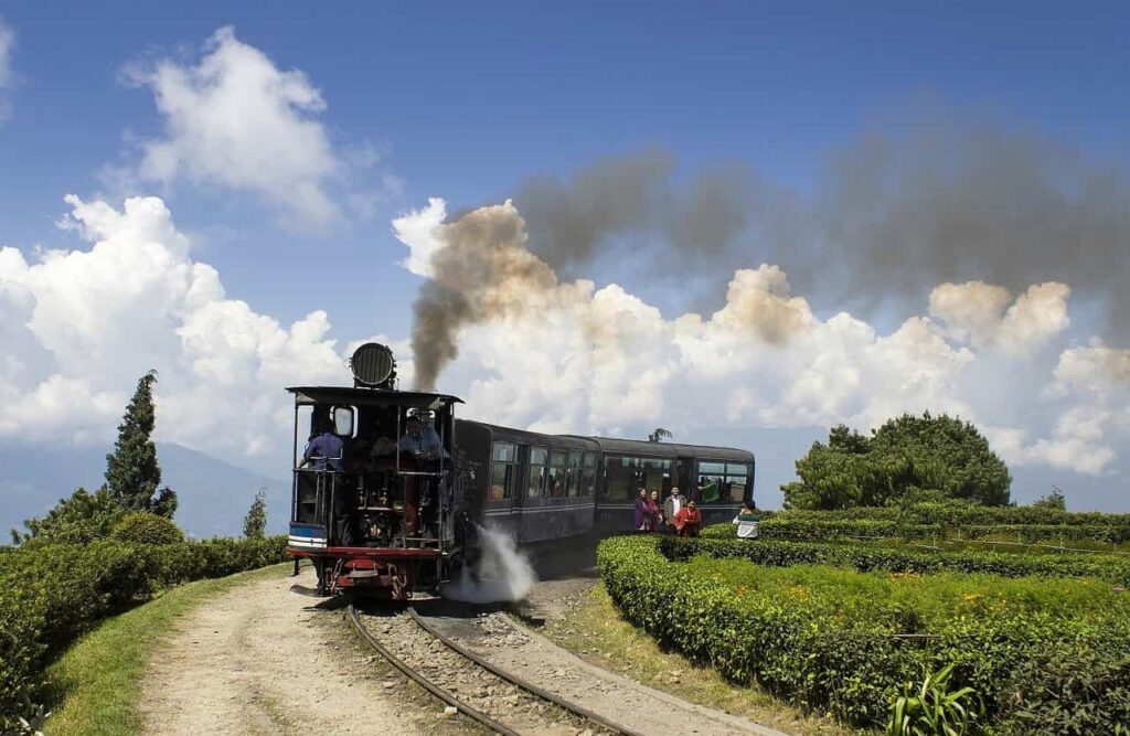 indian-railway-toy