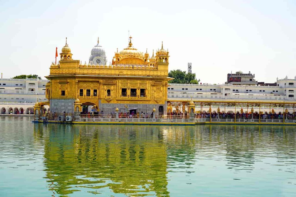 Amritsar golden temple Punjab