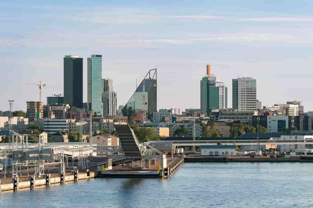 Estonia capital currency population