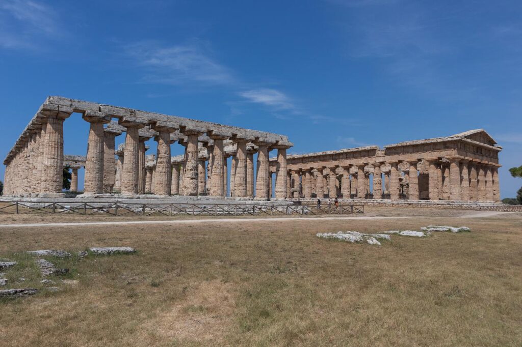 basilica-temple-of-neptune